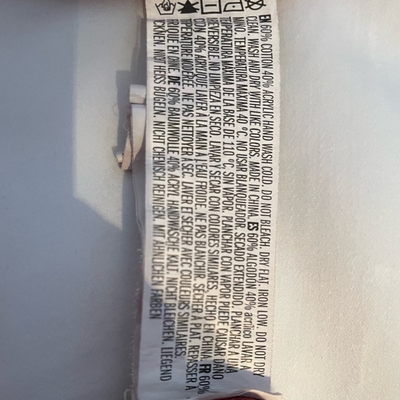 Forever 21, size small sweater - Picture 4 of 4